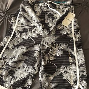 NWT boys size Xl Tommy Bahamas bathing Suit